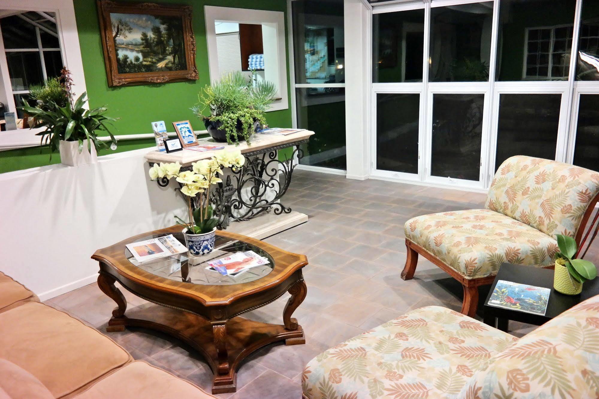 Malibu Country Inn Extérieur photo