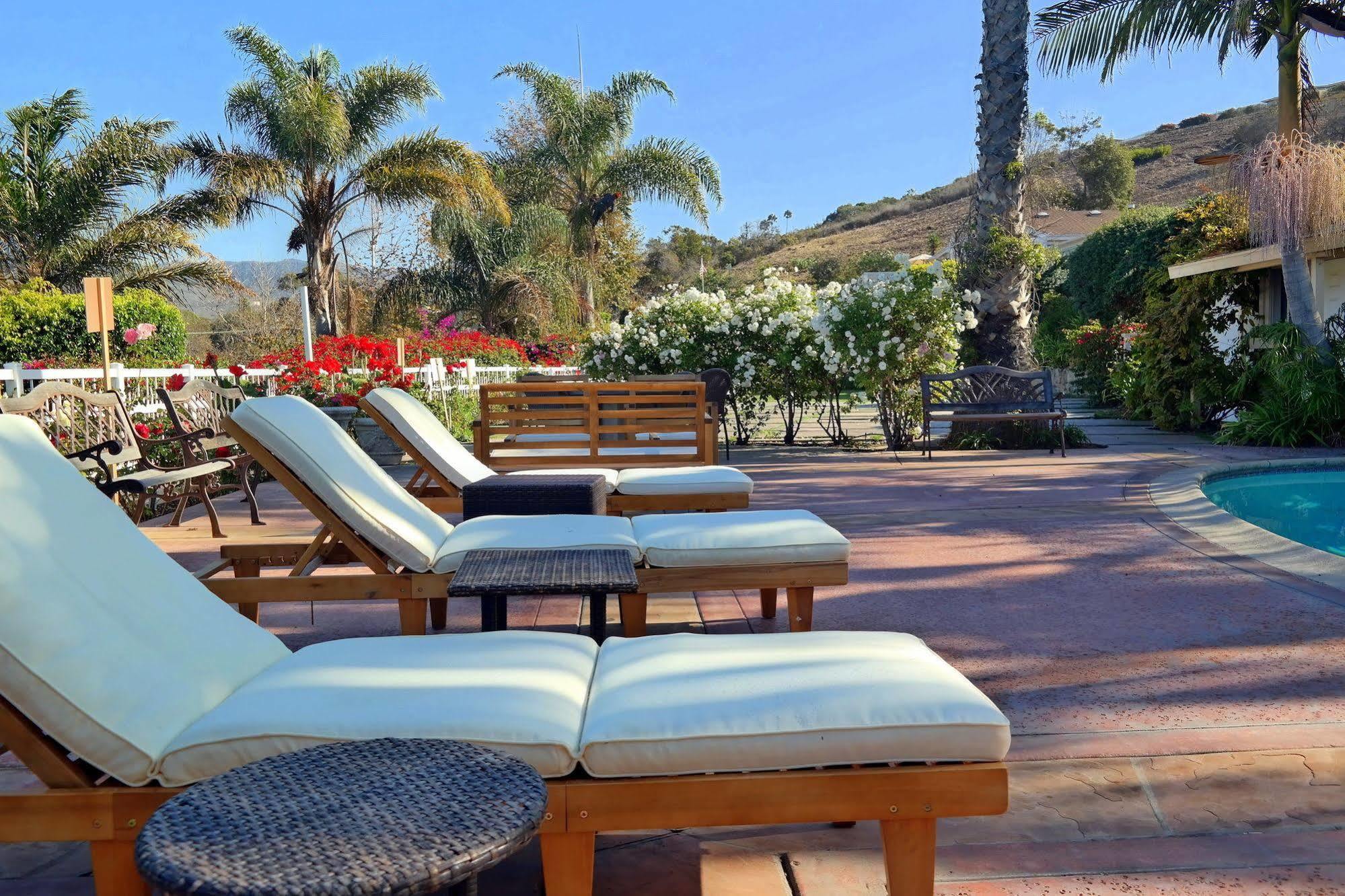 Malibu Country Inn Extérieur photo
