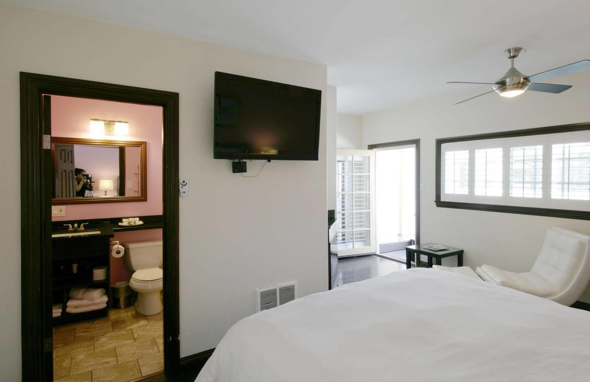 Malibu Country Inn Extérieur photo